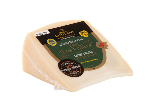 Queso de oveja semicurado, pago Los Vivales